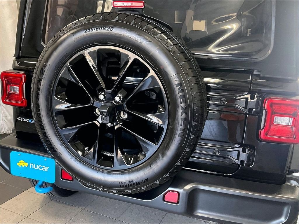 Used 2024 Black Jeep Sahara 4xe image 28