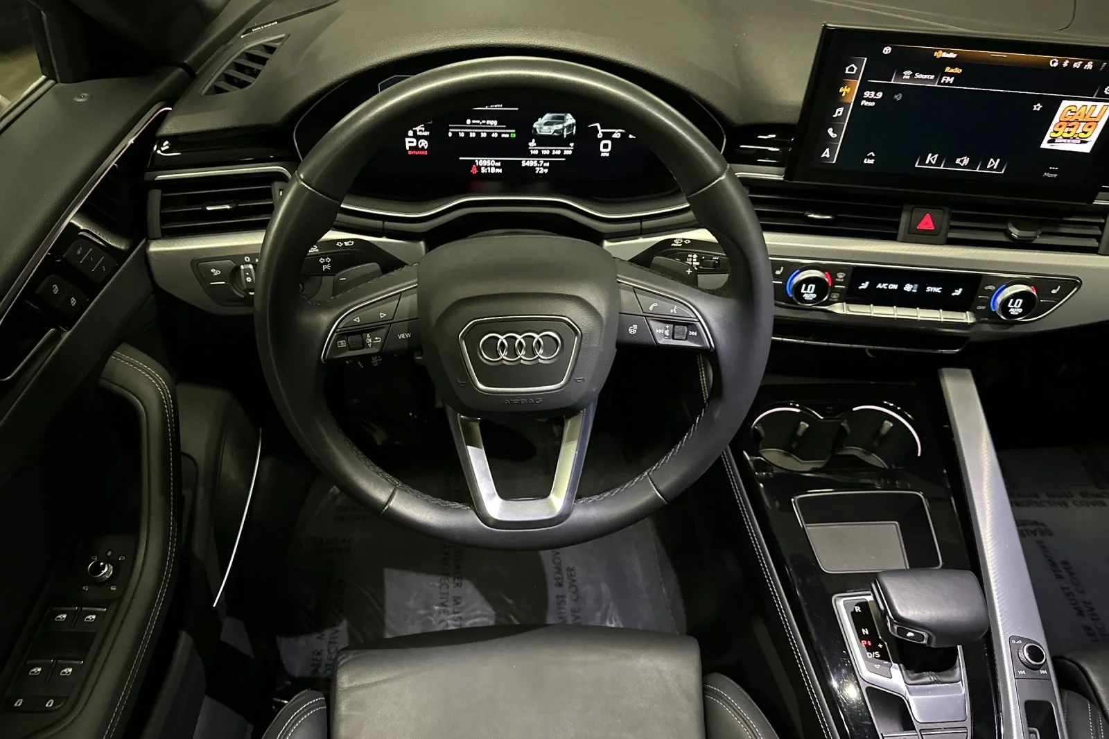 Used 2023 Ibis White Audi S line Prestige 45 TFSI quattro image 13