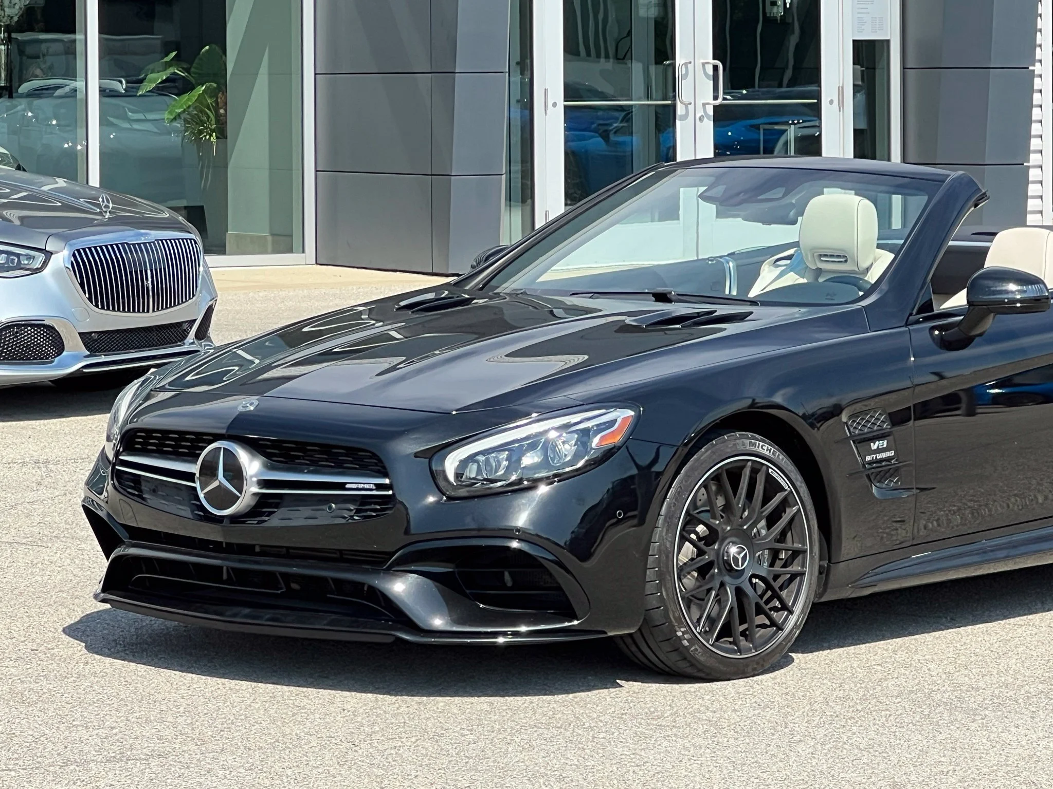 Used 2018  Mercedes-Benz SL 63 AMG® image 15