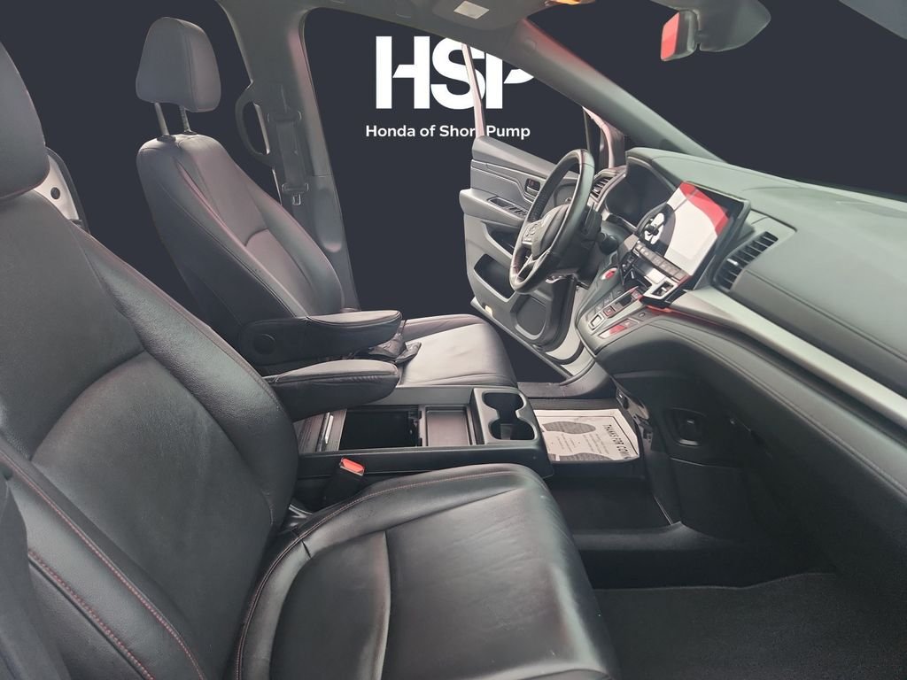 2024 Honda Odyssey SPORT - Photo 15