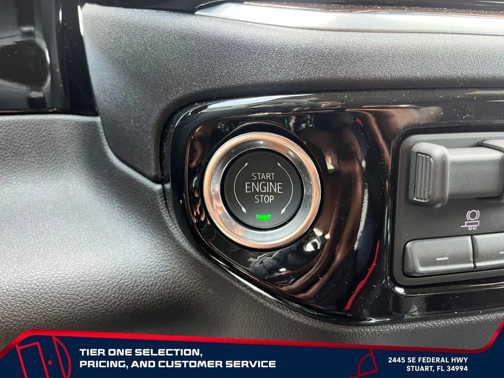 New 2026 Sterling Metallic GMC Elevation image 29