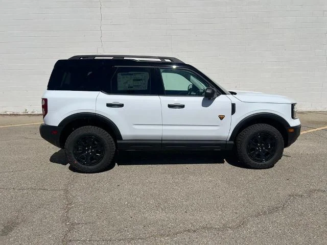 New 2026 Oxford White Ford Badlands® image 39
