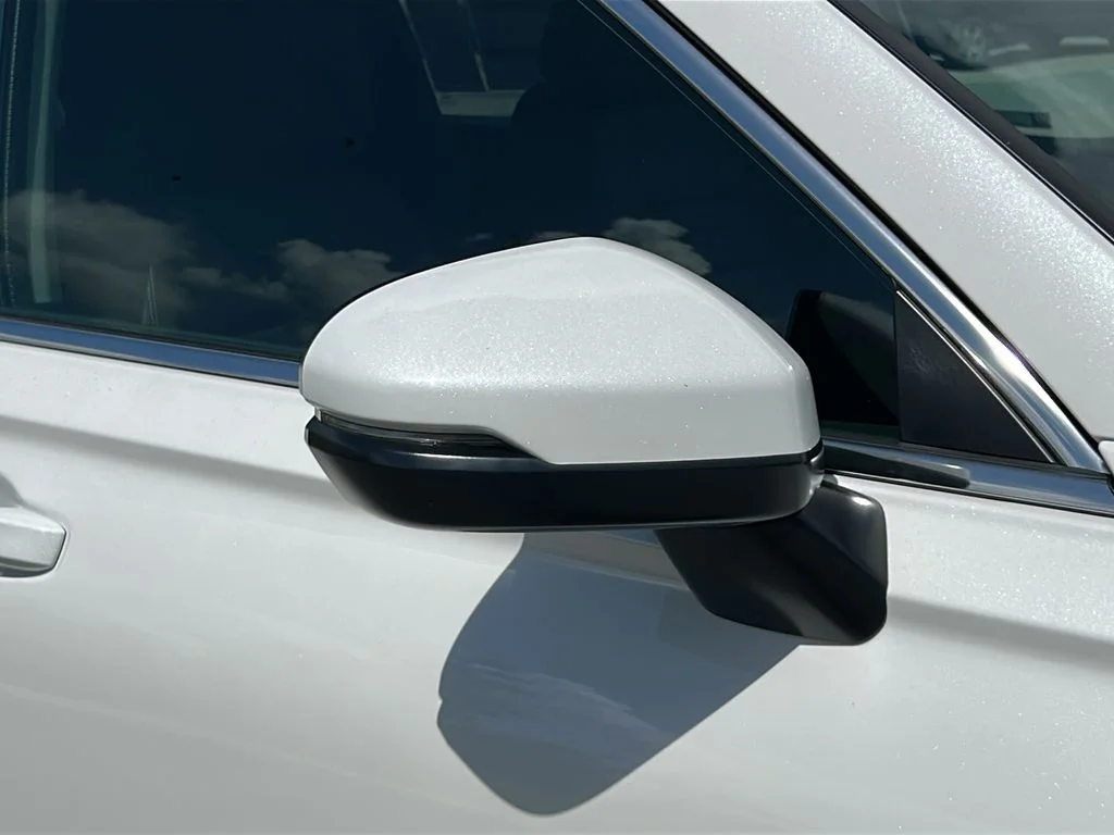 New 2027 Platinum White Pearl Honda EX-L image 11