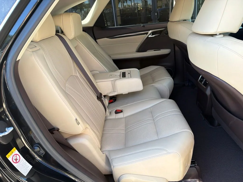 Used 2019 Black Lexus 350L image 18