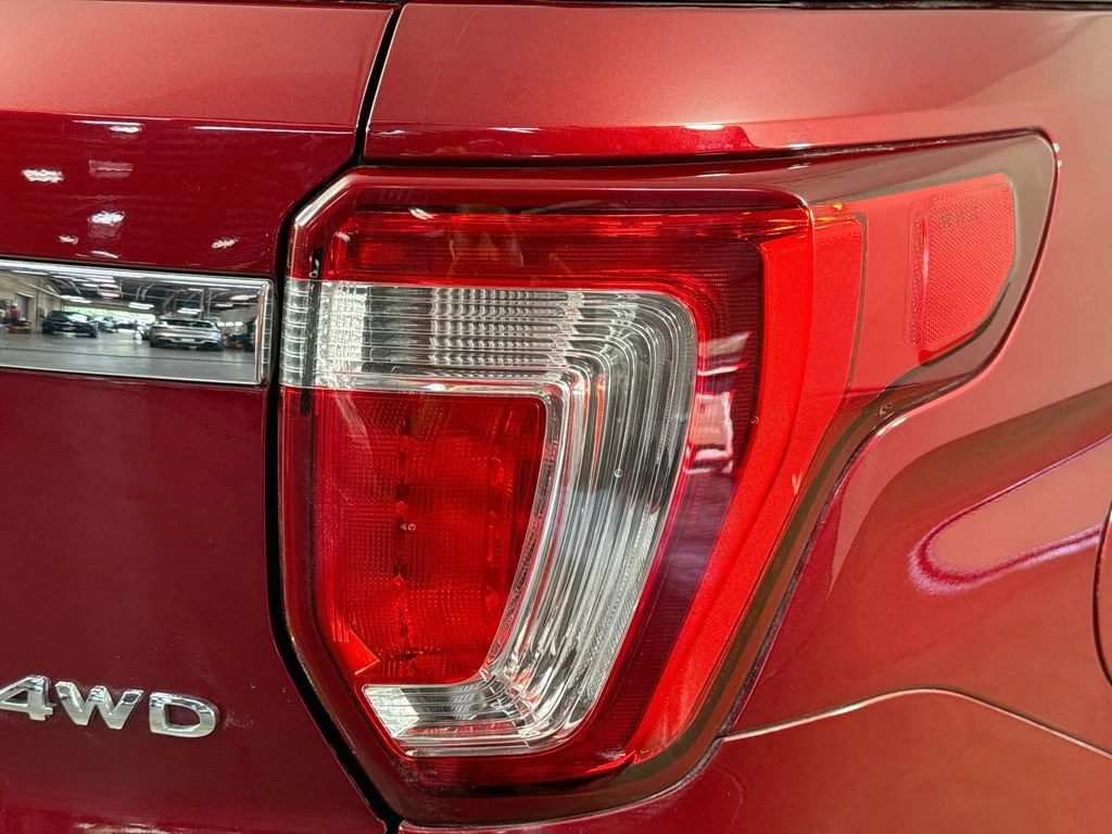 Used 2019 Red Ford Limited image 33