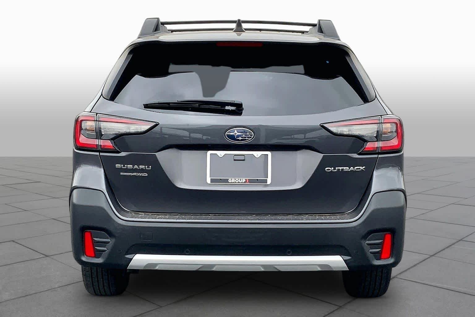 Used 2022 Magnetite Gray Metallic Subaru Limited image 5
