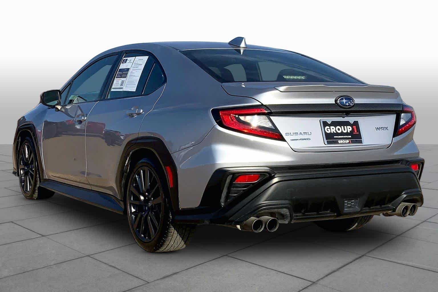 Used 2023 Ice Silver Metallic Subaru Premium image 12