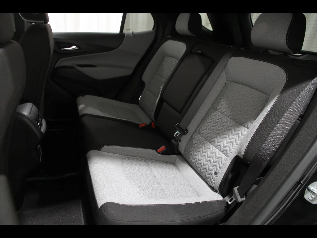 2022 Chevrolet Equinox LS - Photo 18