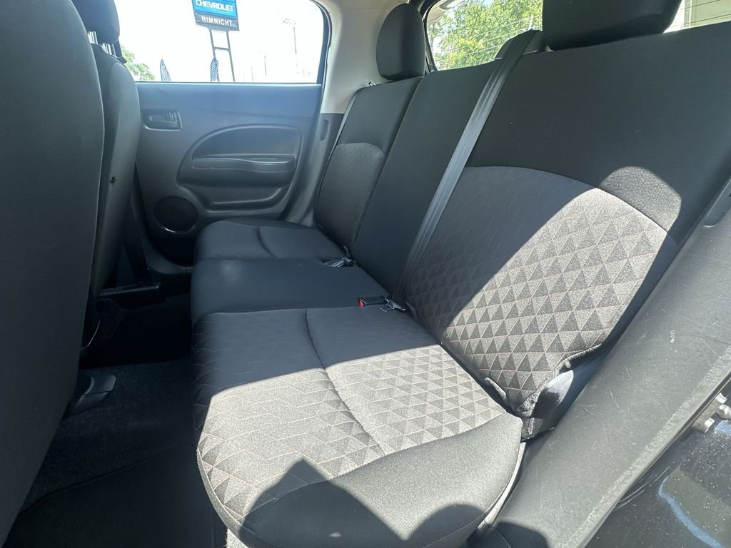Used 2024 Black Mitsubishi ES image 18