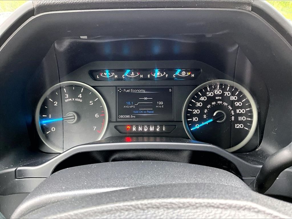 Used 2016 Ruby Red Metallic Tinted Clearcoat Ford XLT image 25