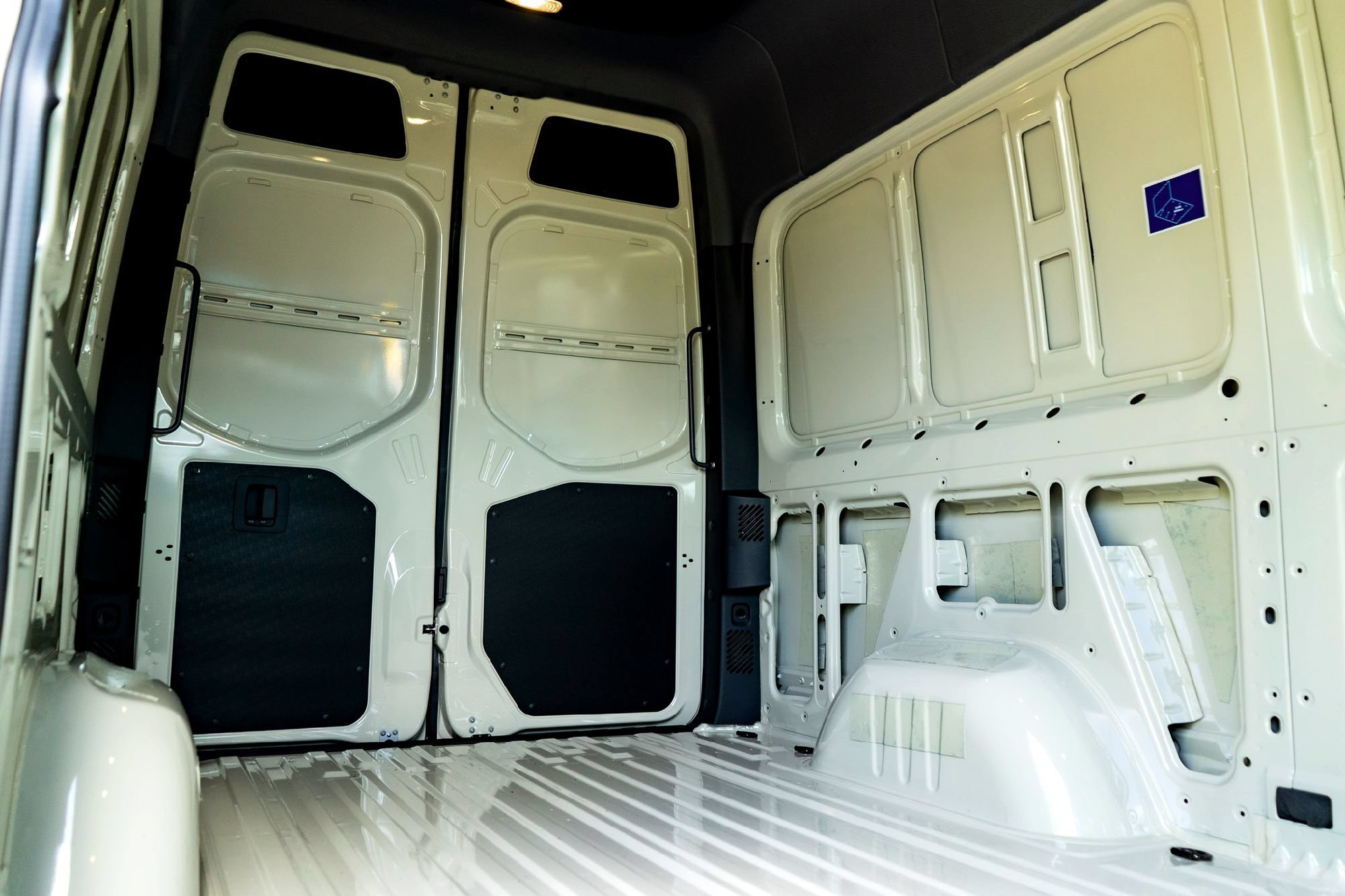 2025 Mercedes-Benz Sprinter Cargo Van Base - Photo 19
