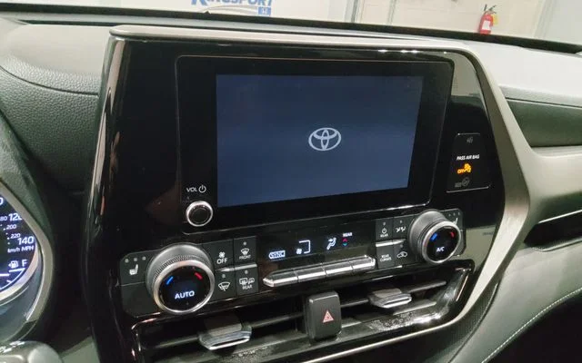 Used 2023 Red Toyota XLE image 22