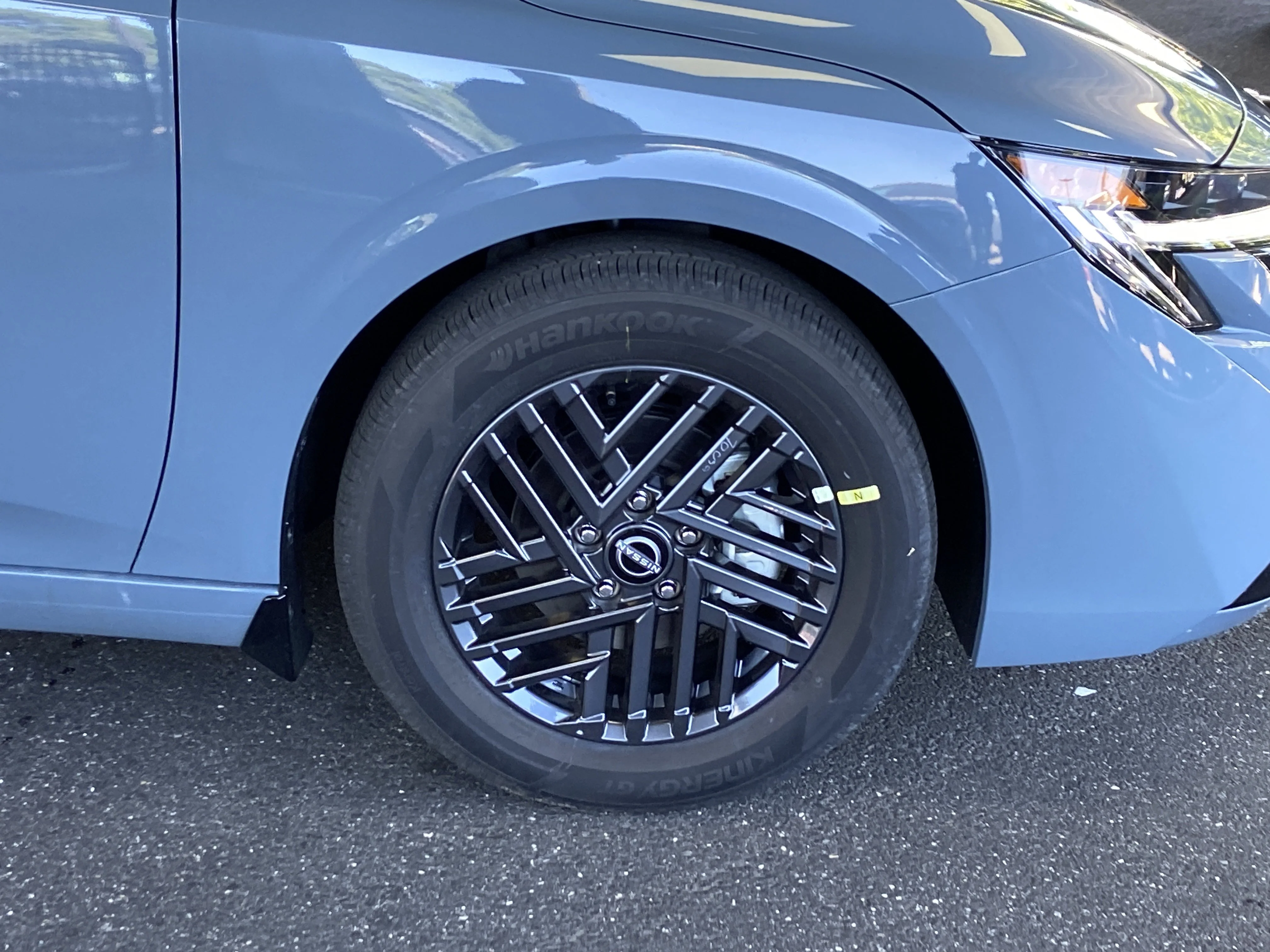 New 2026 Atlantic Gray Metallic Nissan SV image 3
