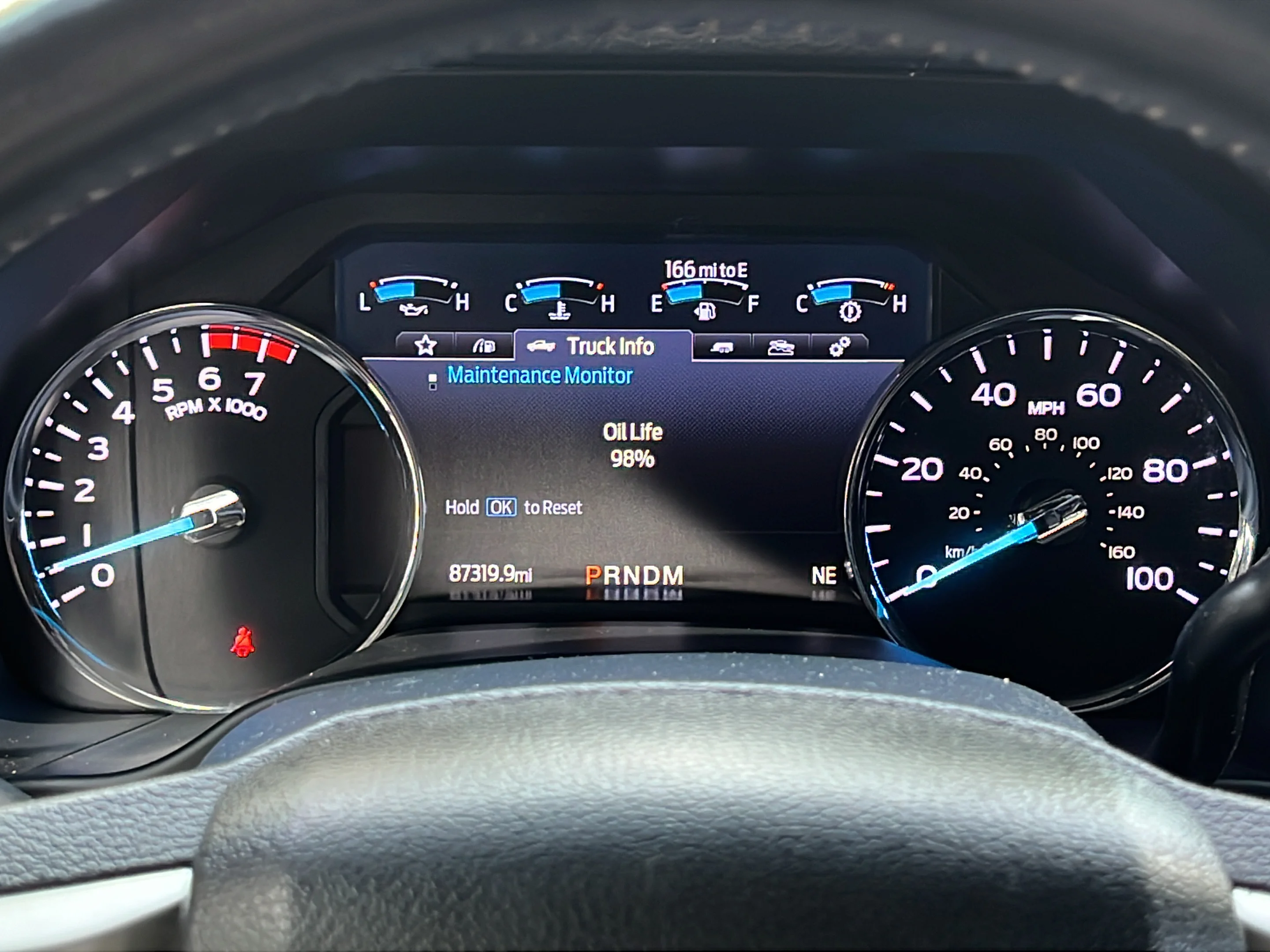 Used 2022 Stone Gray Metallic Ford LARIAT image 24
