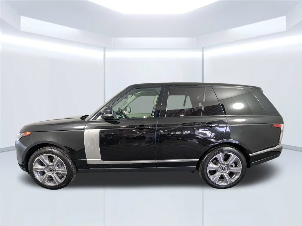 Certified Used 2019 Black Land Rover 3.0L V6 Supercharged HSE image 19