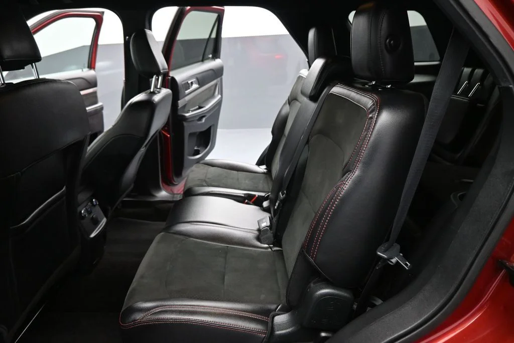 Certified Used 2019 Red Ford XLT image 19