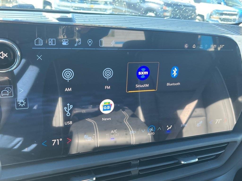 2026 Chevrolet Silverado EV LT - Photo 20