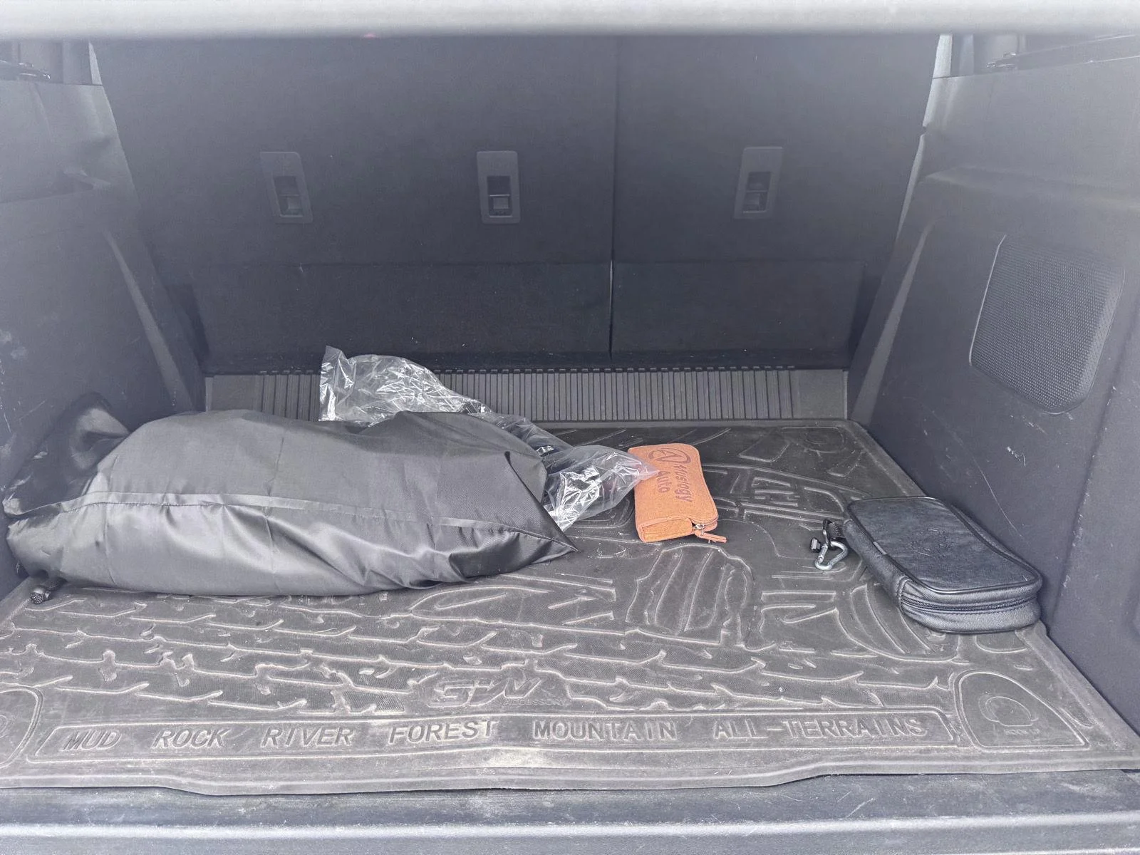 Used 2023 Carbonized Gray Ford Wildtrak Advanced image 7