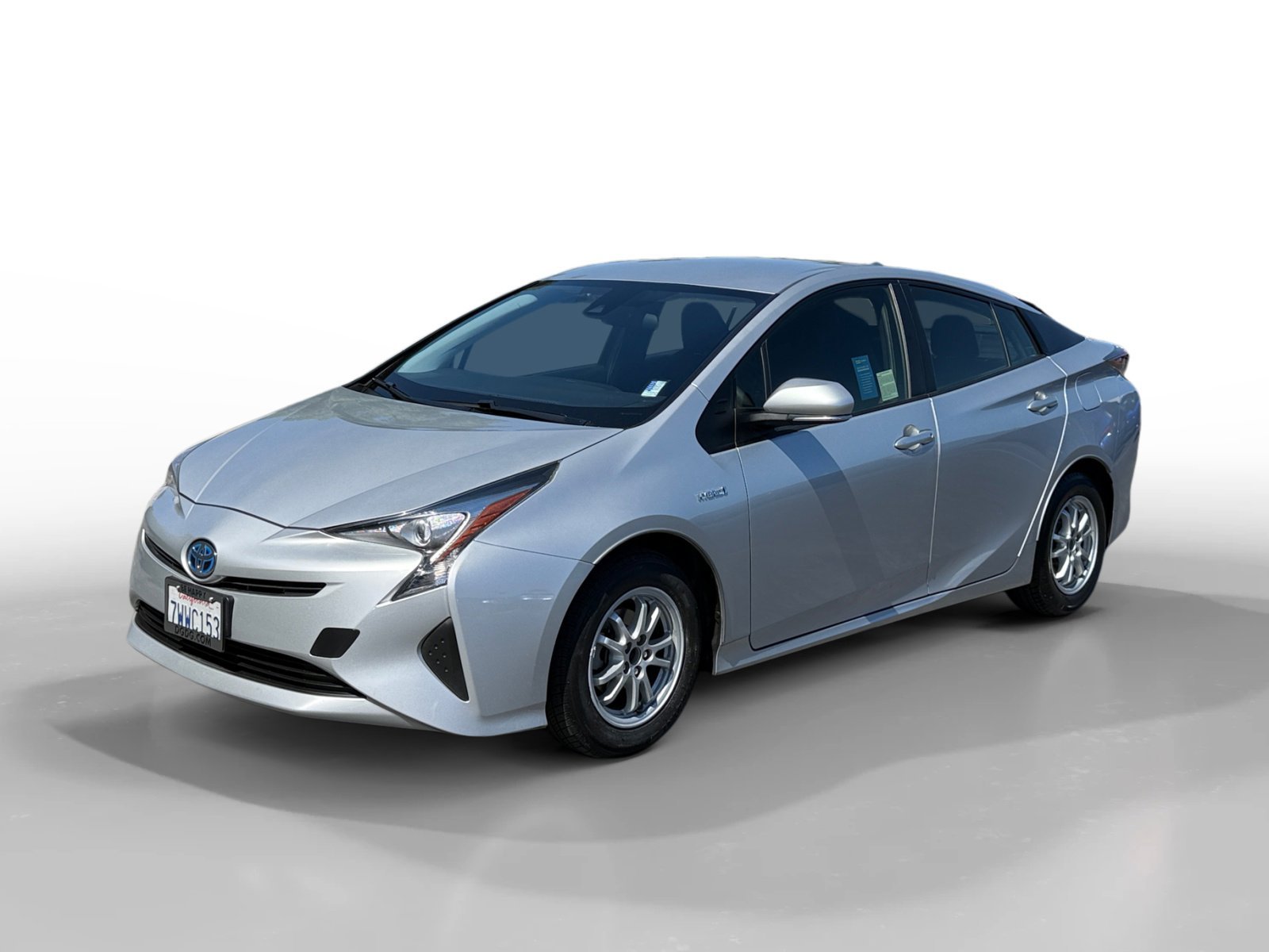 2017 Toyota Prius Two's photo
