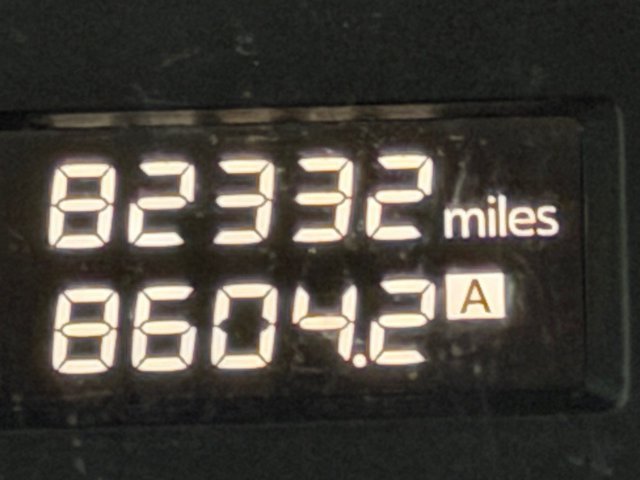 Used 2015 Red Nissan 2.5 S image 34