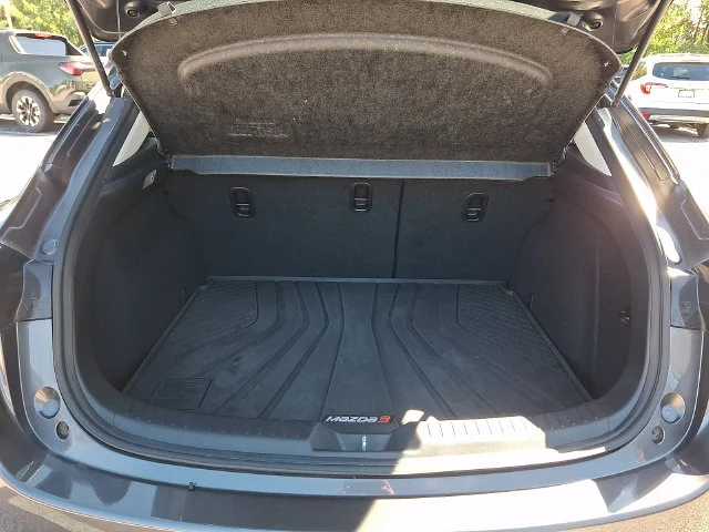 Used 2017 Gray Mazda Touring 2.5 image 28