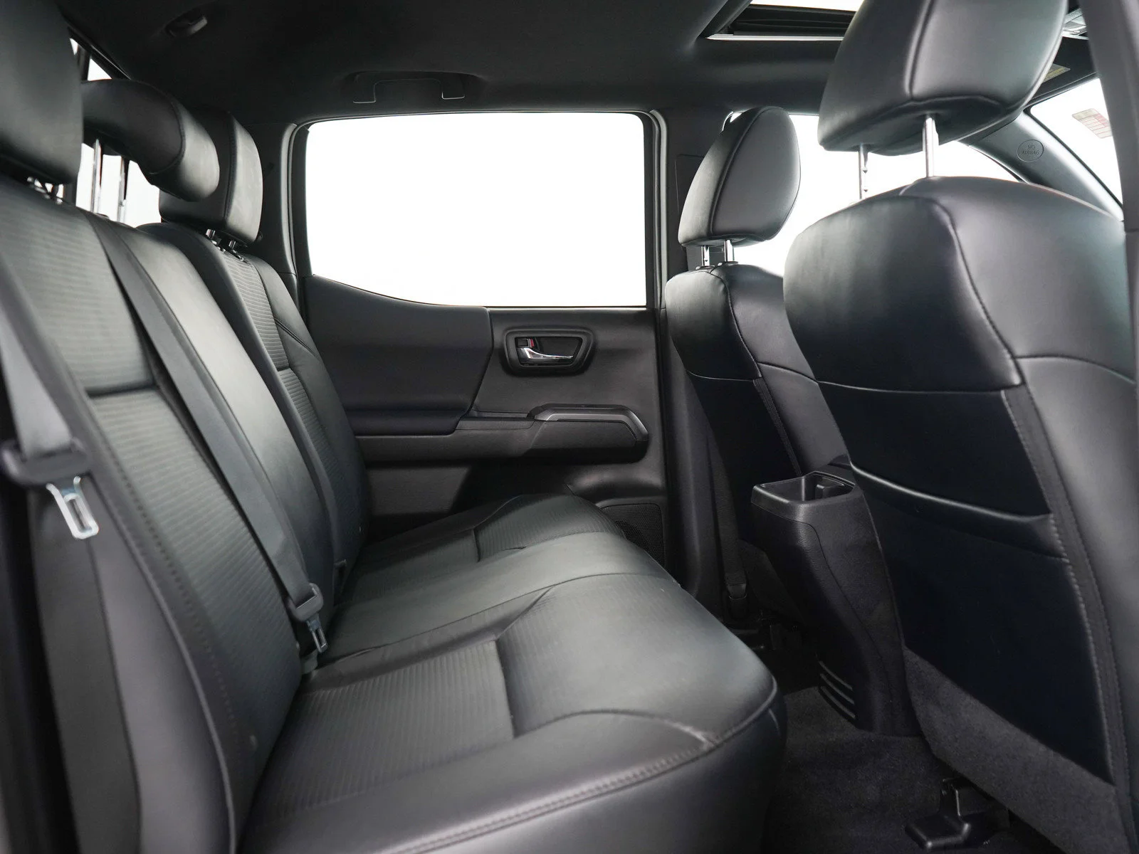 Used 2021 Gray Toyota SR image 11