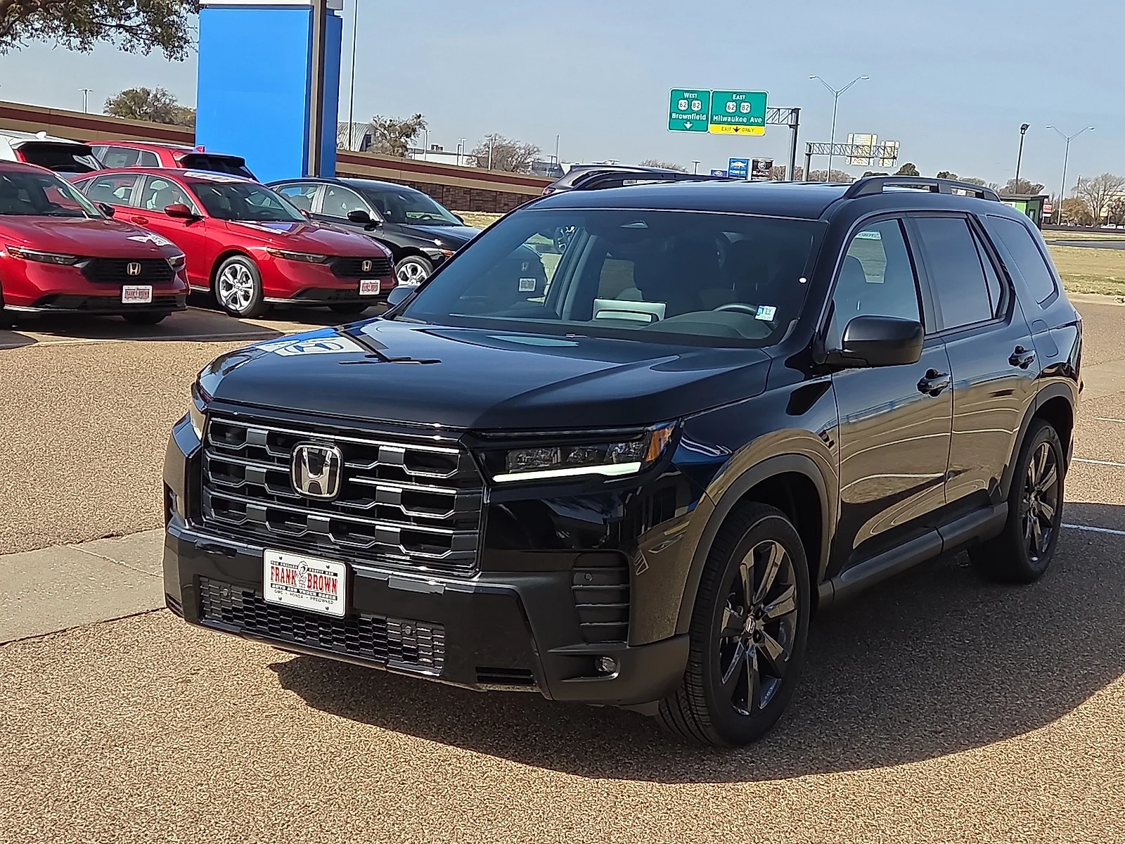 2026 Honda Pilot Sport 2WD's photo