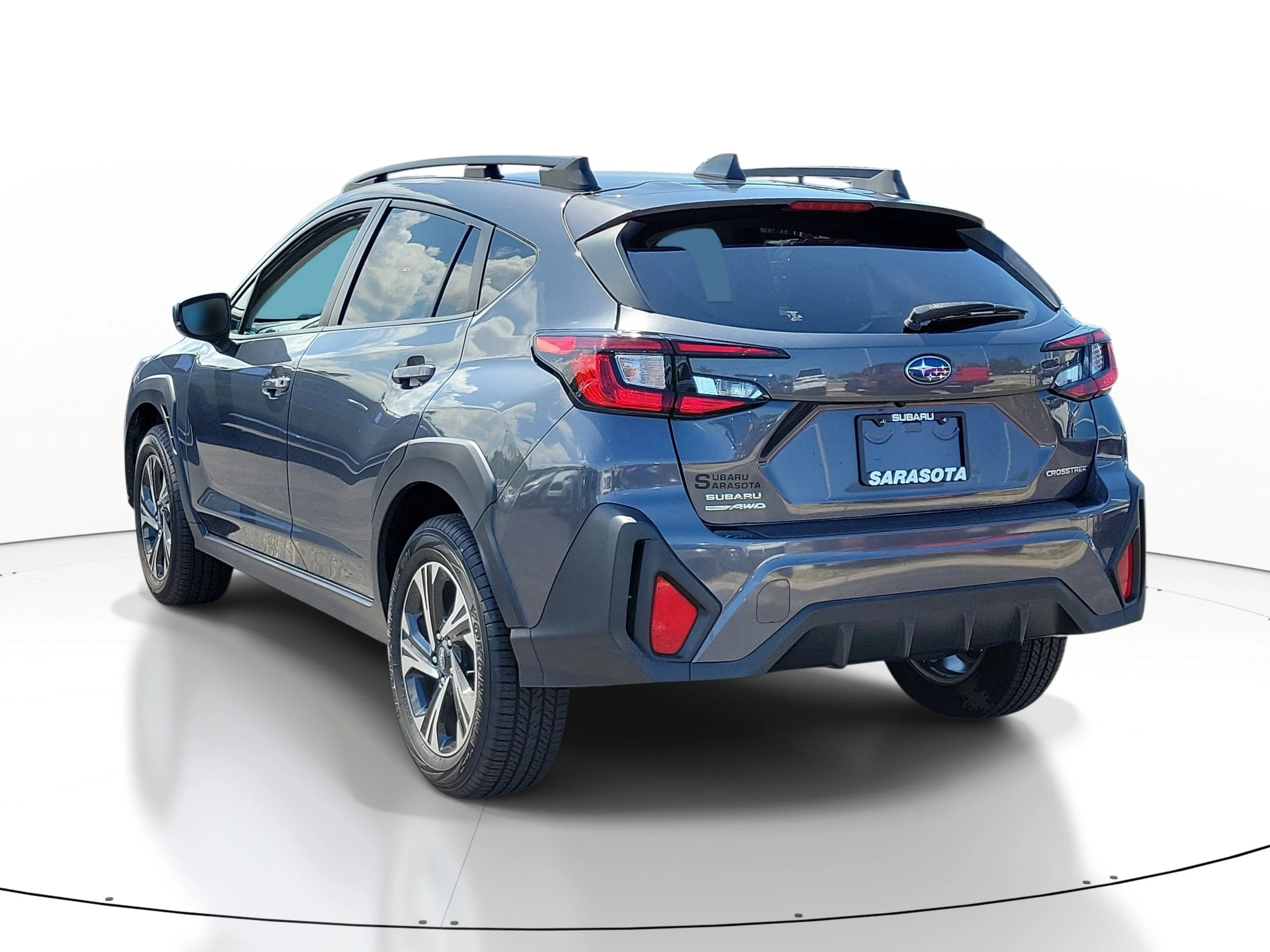Used 2024 Magnetite Gray Metallic Subaru Premium image 4