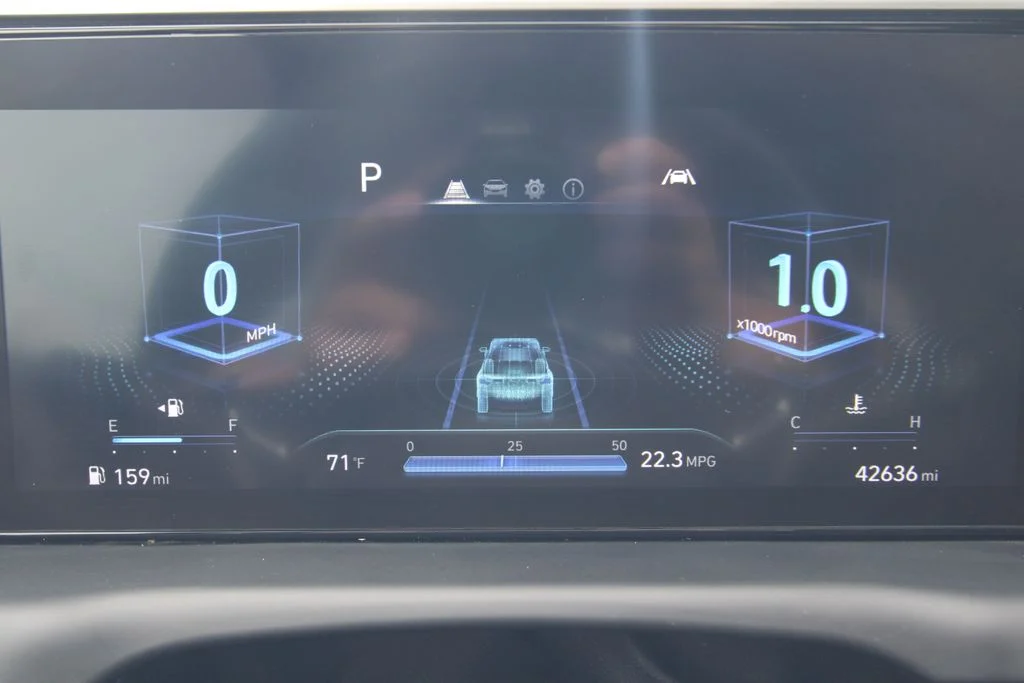 Used 2022 White Hyundai SEL Premium image 39
