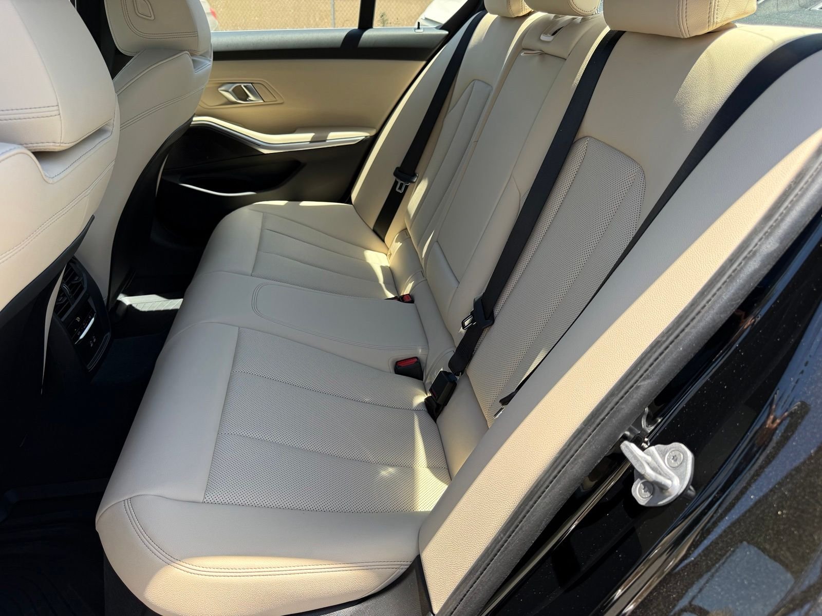 New 2026 Jet Black BMW 330i image 28