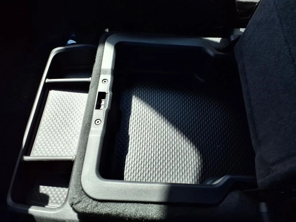 2025 RAM Ram 1500 Pickup Tradesman - Photo 13