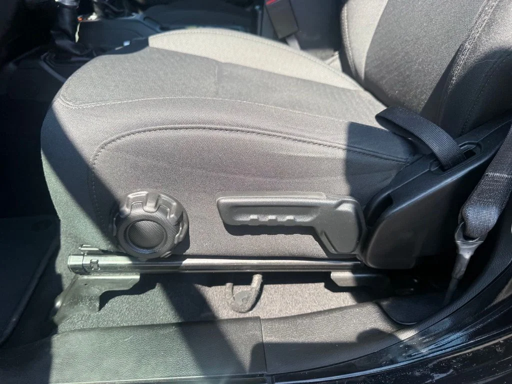 Used 2022 Black Jeep Unlimited Sport S image 15