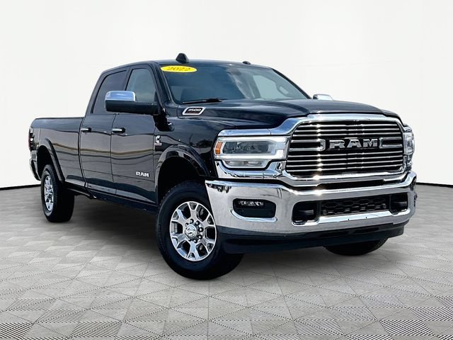 Used 2022 Diamond Black Cry Ram Laramie image 1