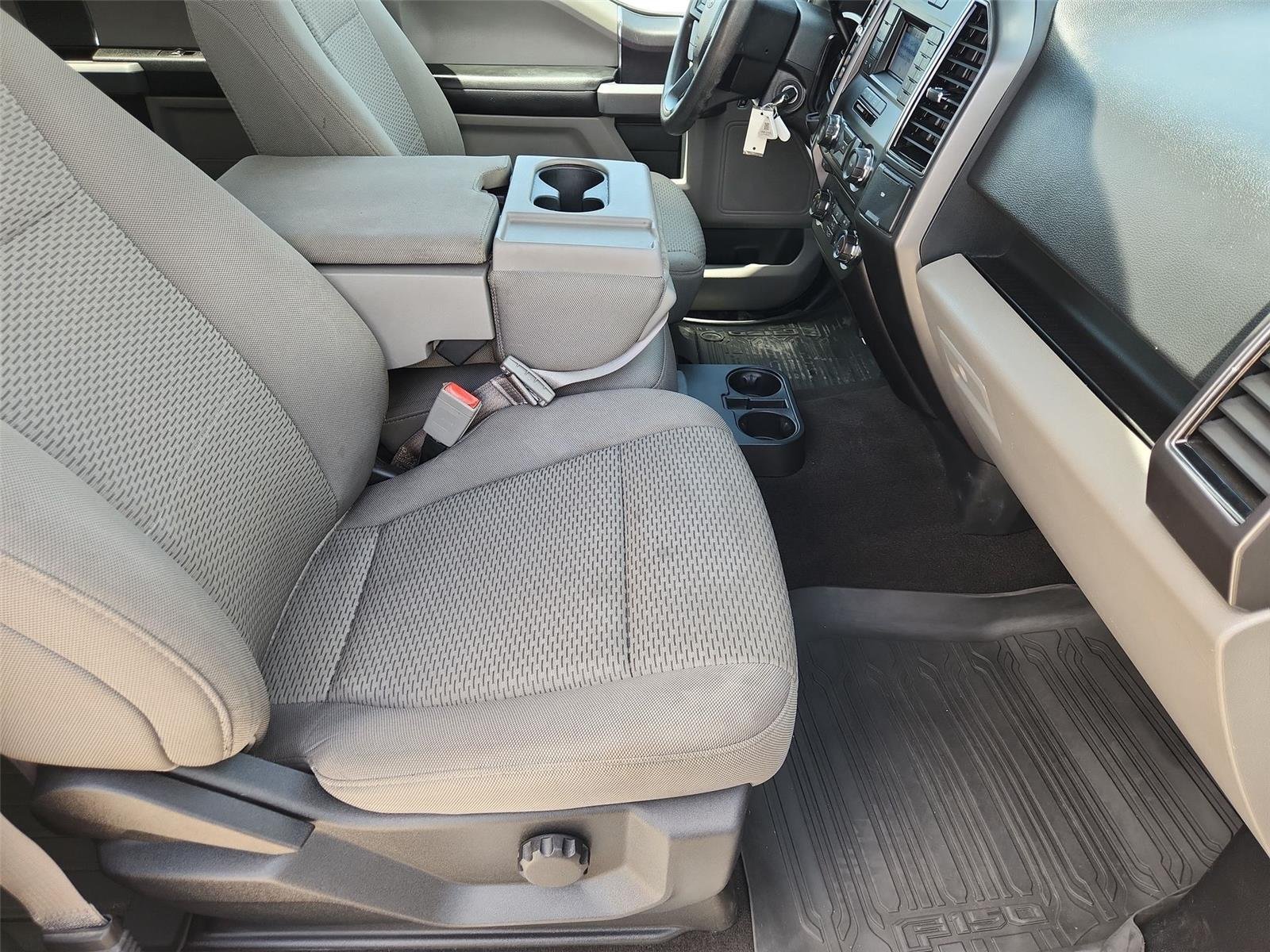 Used 2018 Magnetic Ford XLT image 24
