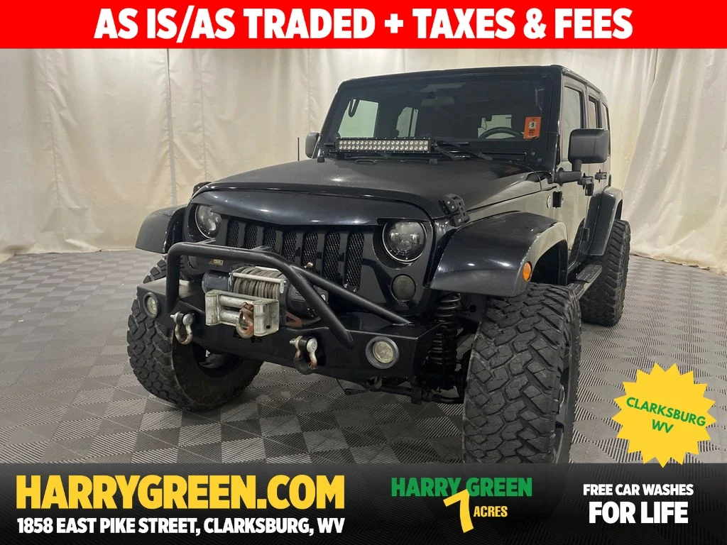 Used 2012  Jeep Rubicon image 1