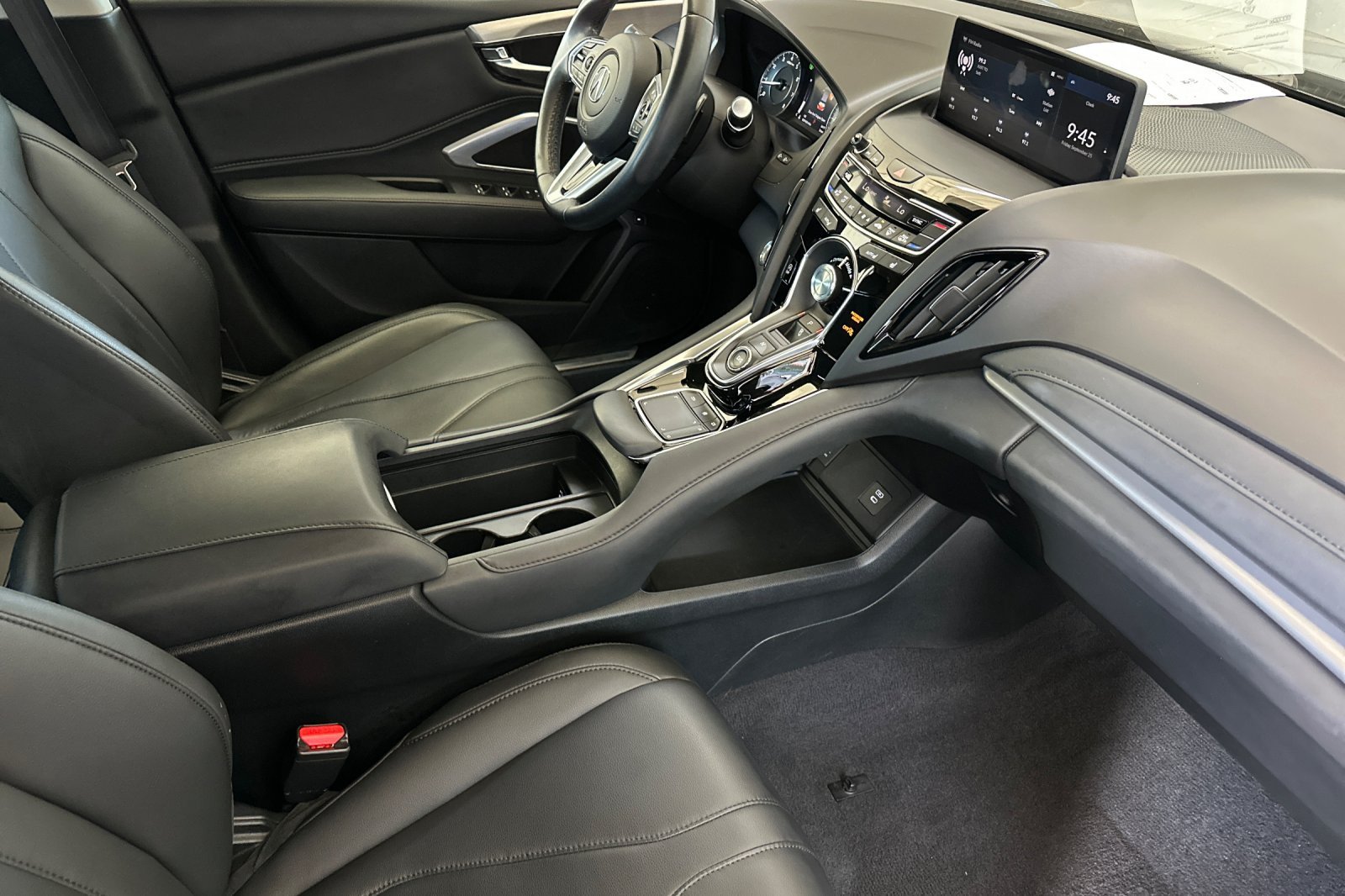 Used 2023  Acura Base image 16