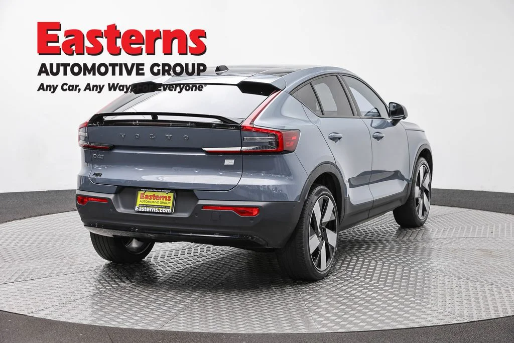Used 2023 Blue Volvo Ultimate image 5