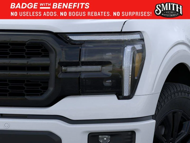 New 2026 OXFORD WHITE Ford LARIAT image 19