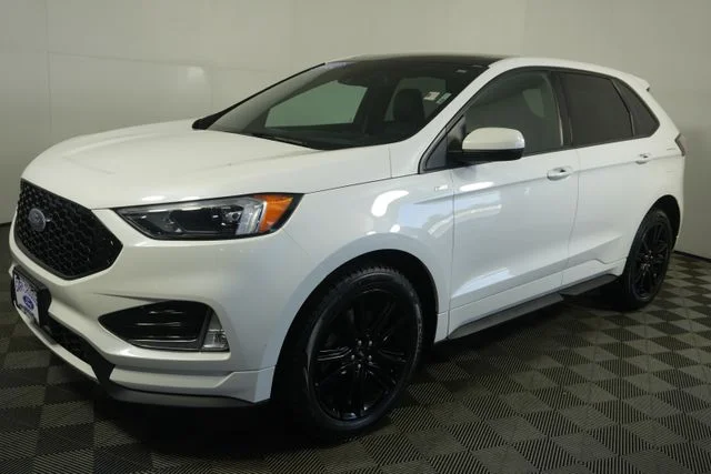Used 2022 Star White Ford ST Line image 7