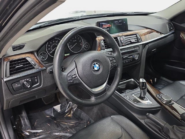 Used 2015 Jet Black BMW 328i xDrive image 16