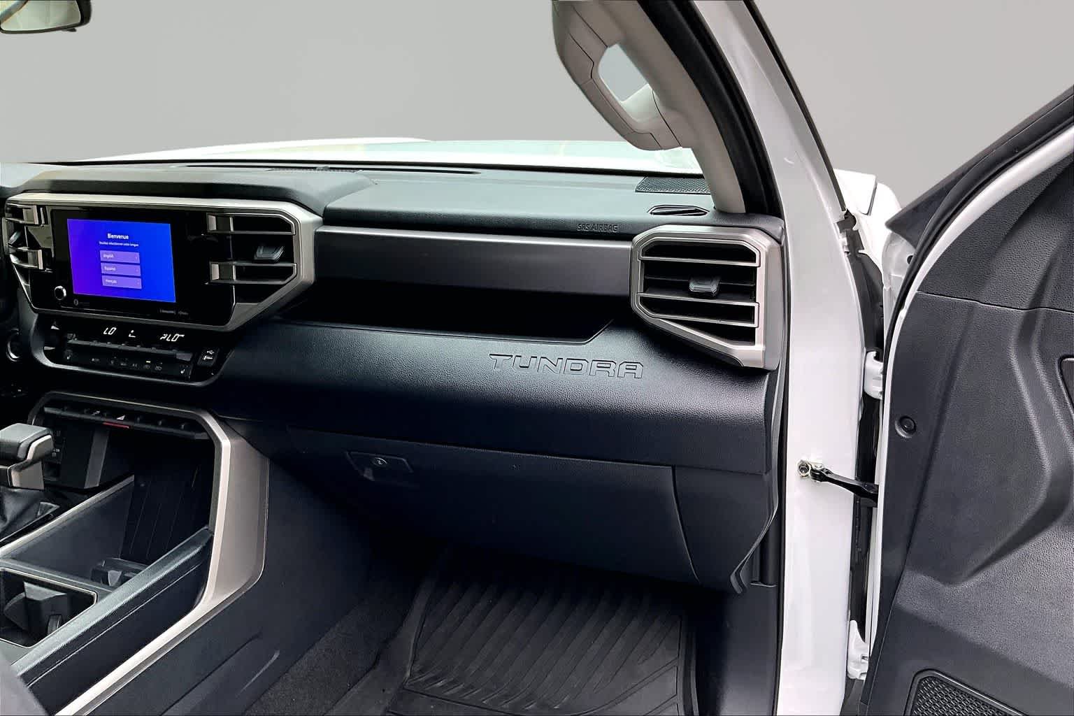 Used 2024 Ice Cap Toyota SR5 image 18