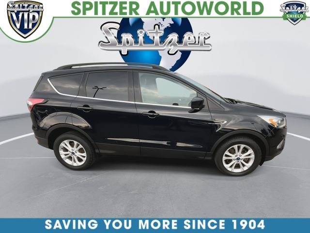 Used 2018 Black Ford SEL image 9