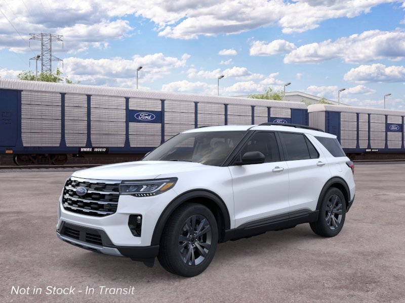New 2026 Star White Metallic Tri-Coat Ford Active image 1