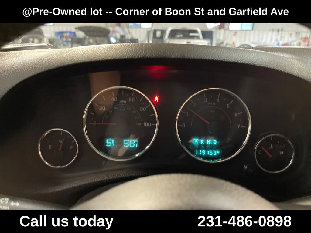 Used 2016 Blue Jeep Unlimited Sport image 22