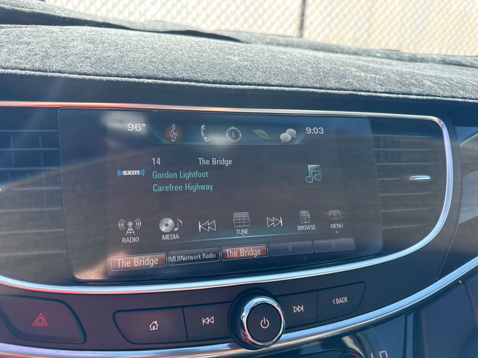 2019 Buick LaCrosse Essence - Photo 12