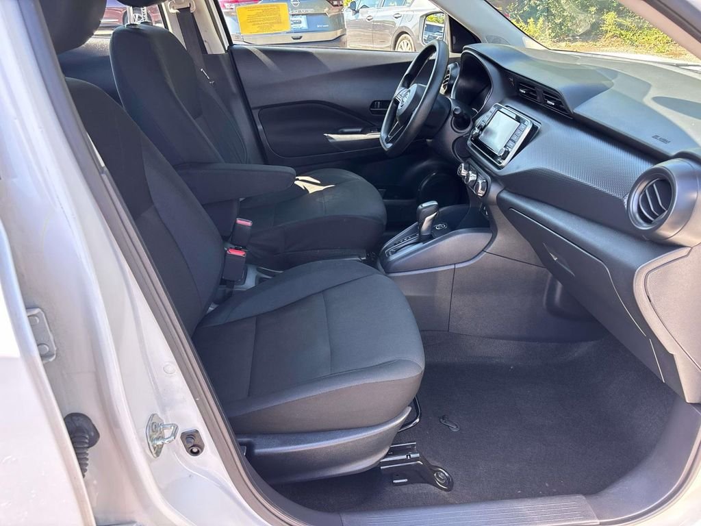 Used 2024 White Nissan S image 14