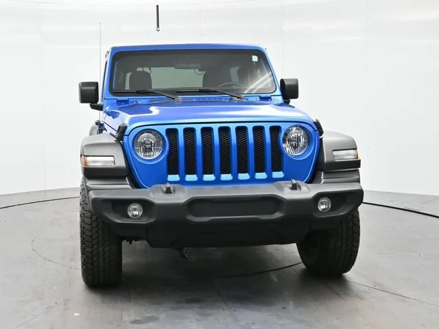 Used 2021 Hydro Blue Pearlc Jeep Sport S image 2