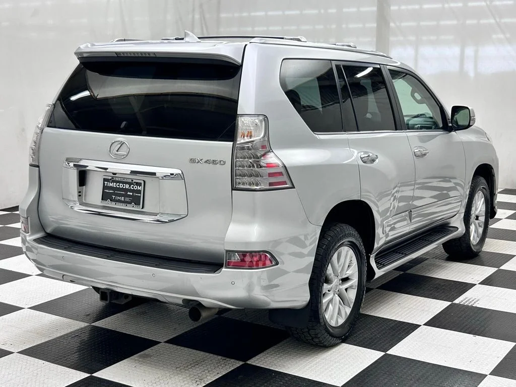 Used 2016 Silver Lexus 460 image 7