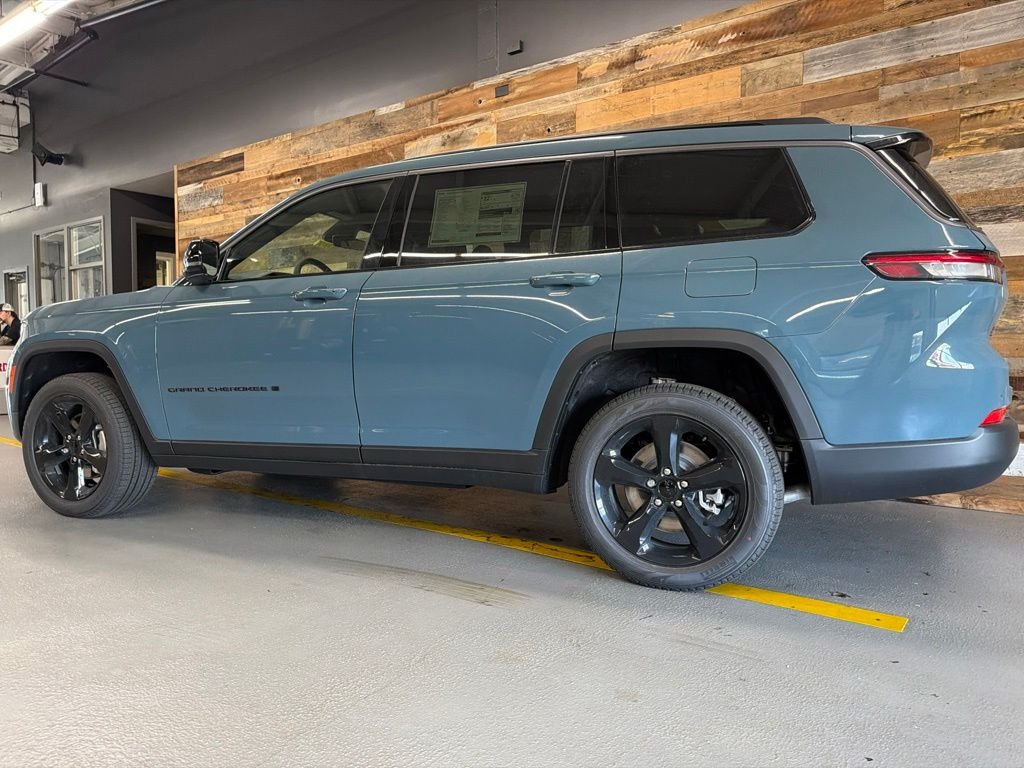 New 2026 Steel Blue Jeep Limited image 20