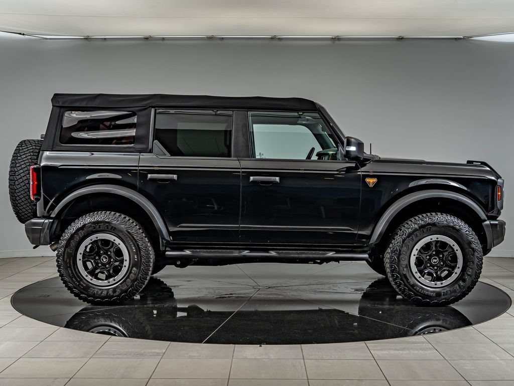 Used 2022 Shadow Black Ford Badlands image 4